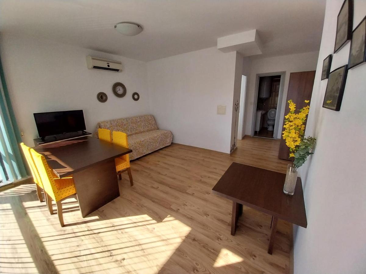 Созопол Апартаменти Azuro Exterior foto