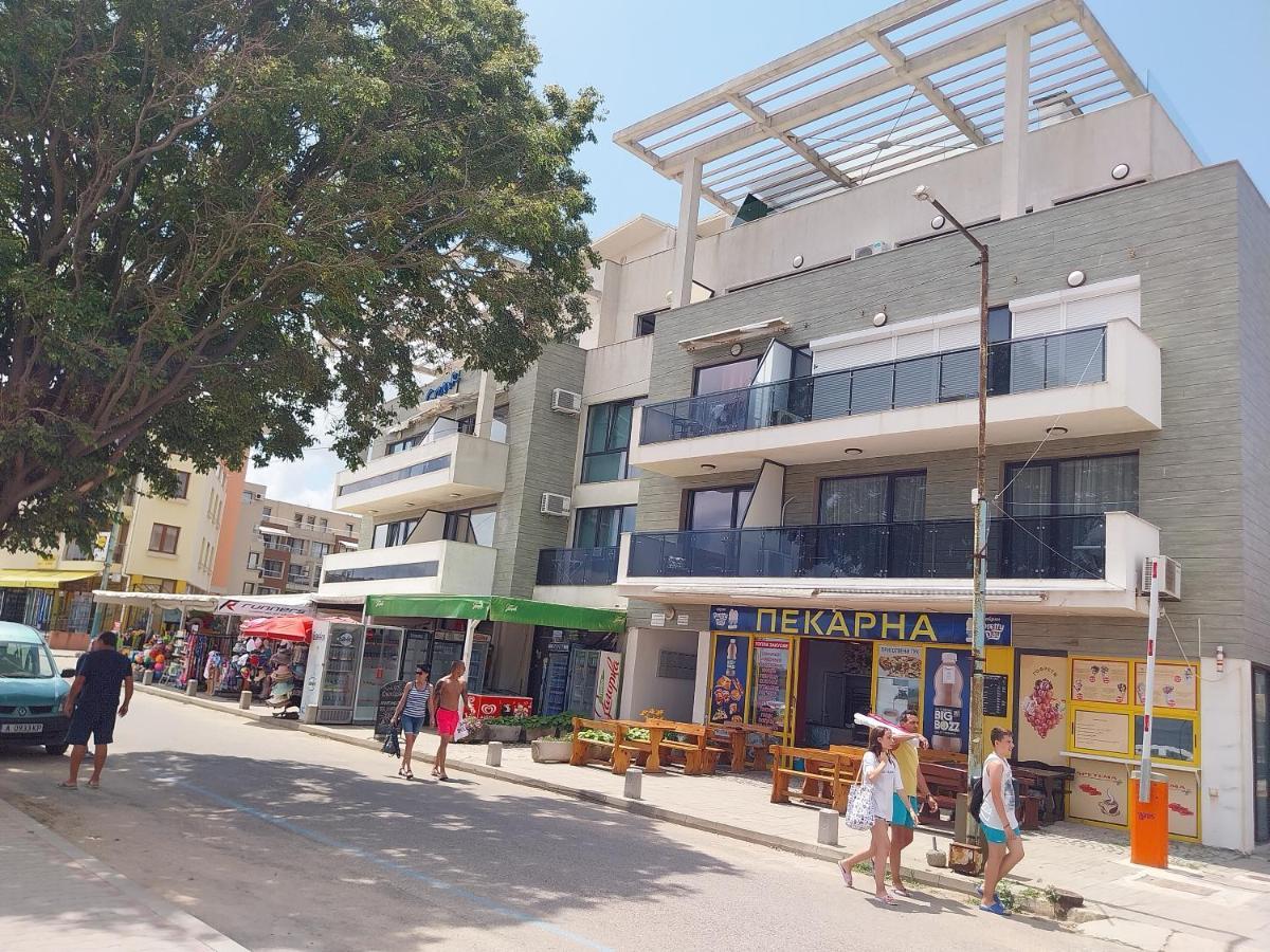 Созопол Апартаменти Azuro Exterior foto